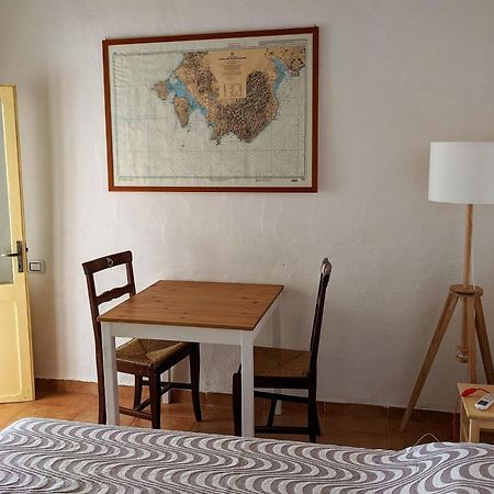 Cala Vinagra House Bed & Breakfast Carloforte  Ngoại thất bức ảnh