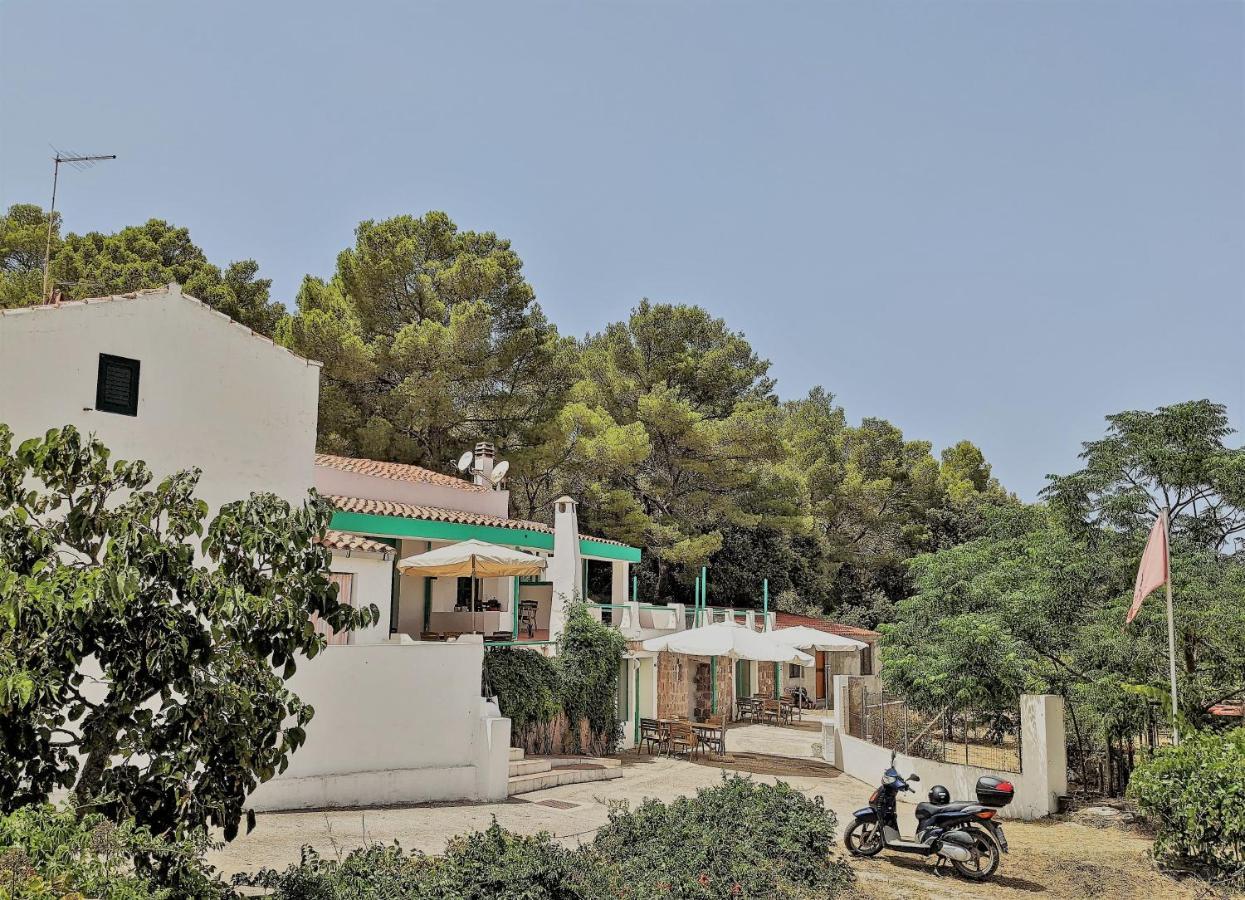 Cala Vinagra House Bed & Breakfast Carloforte  Ngoại thất bức ảnh