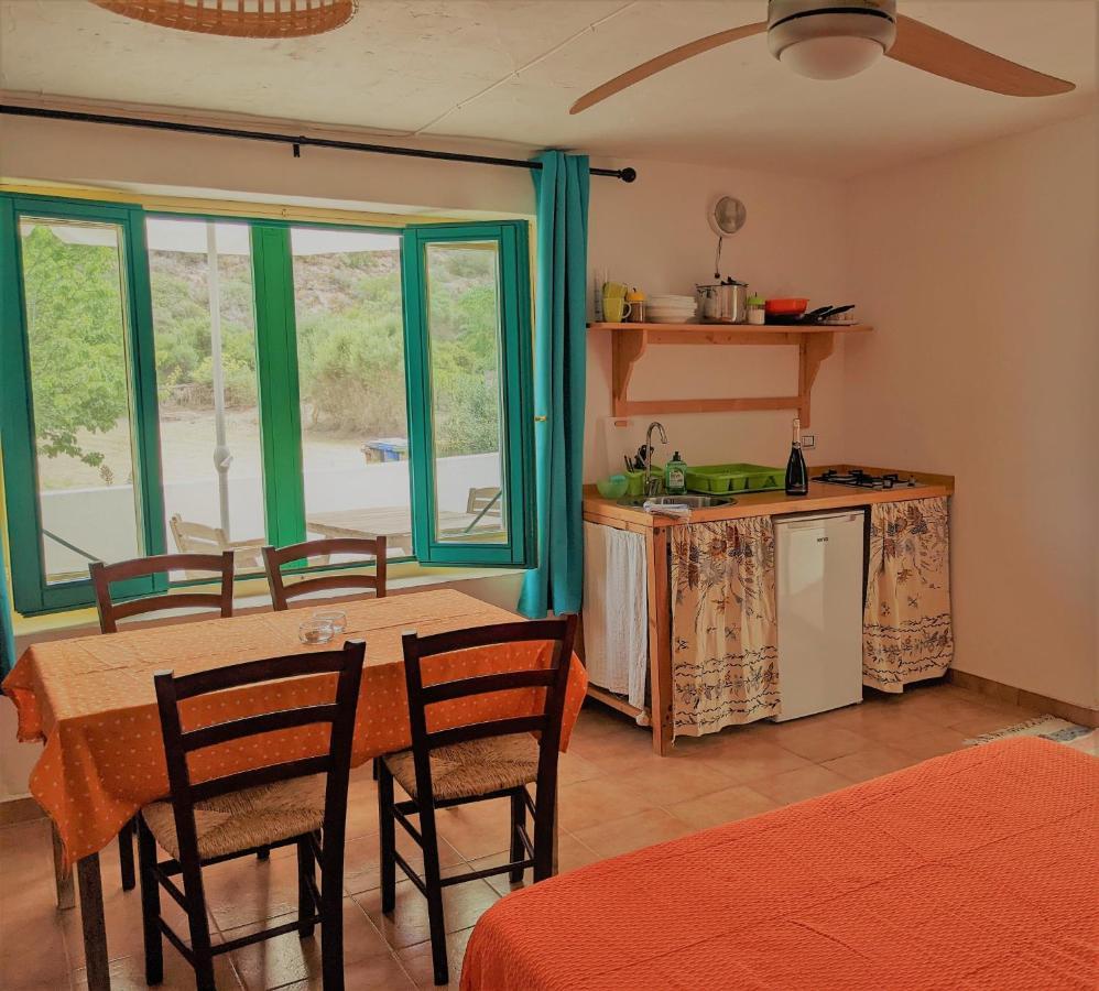 Cala Vinagra House Bed & Breakfast Carloforte  Ngoại thất bức ảnh