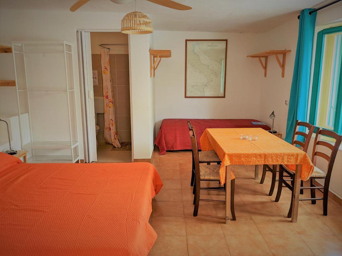 Cala Vinagra House Bed & Breakfast Carloforte  Ngoại thất bức ảnh