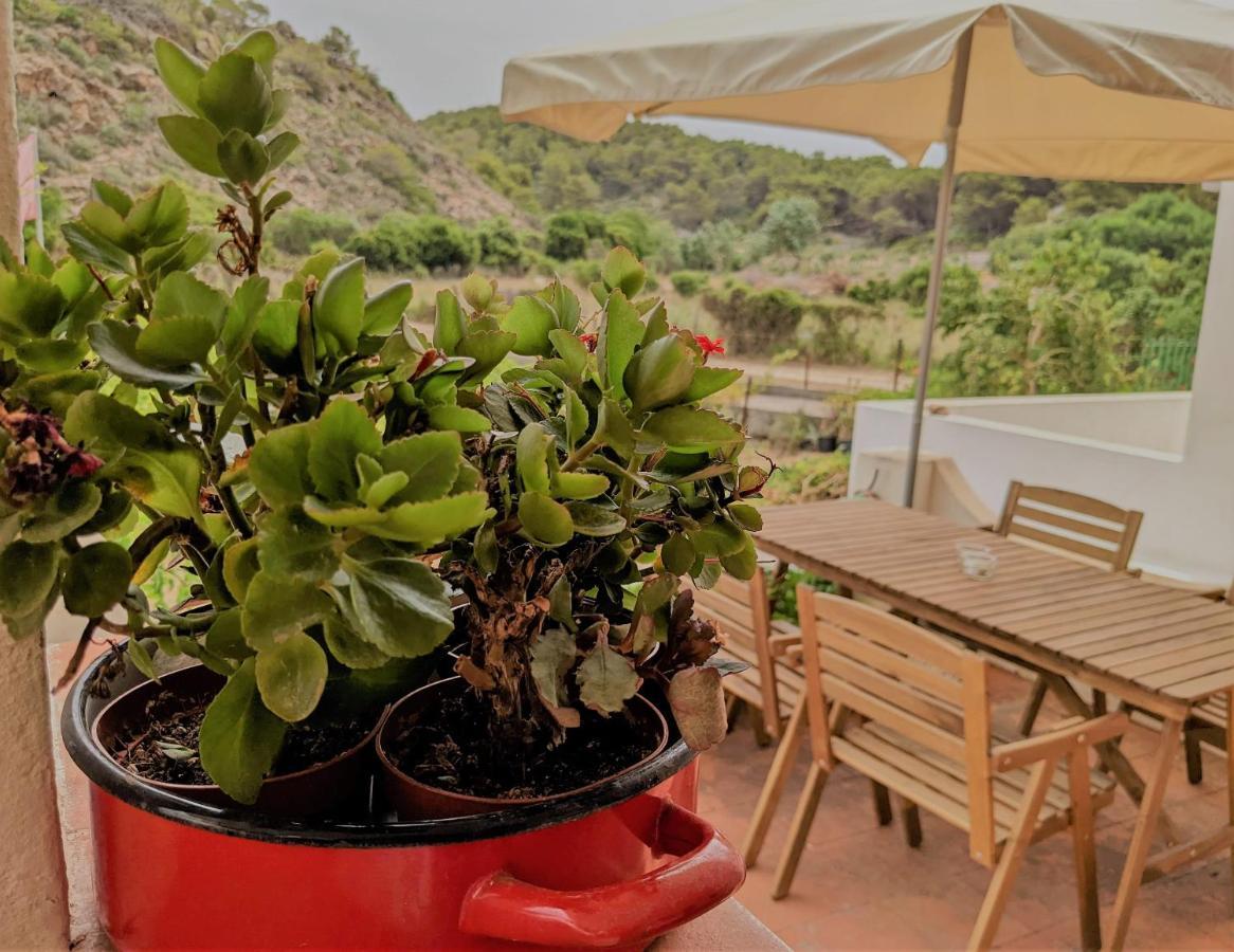 Cala Vinagra House Bed & Breakfast Carloforte  Ngoại thất bức ảnh